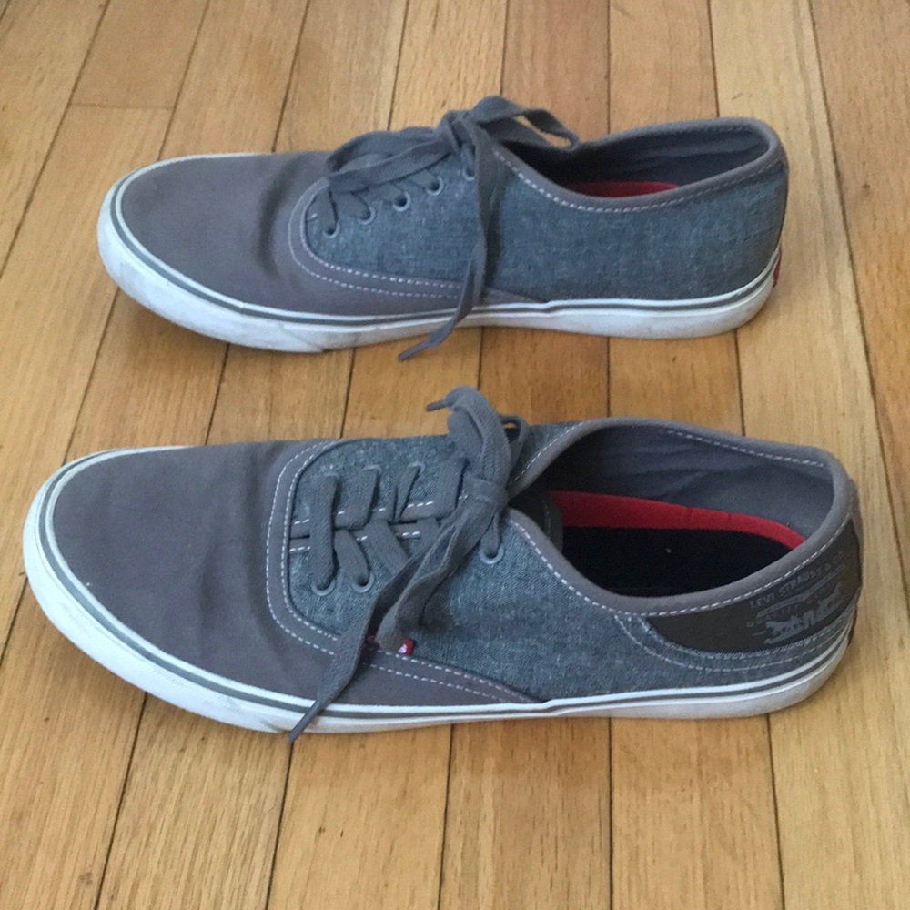 Mens Levi’s Sneakers
